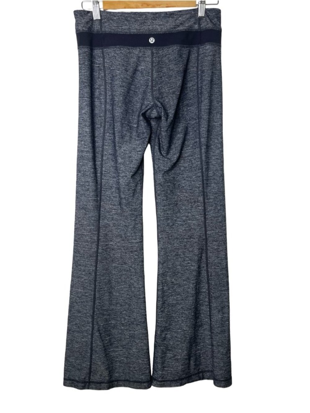 Lululemon Athletica Wide Leg Groove Grey Yoga Pants Leggings Size 8